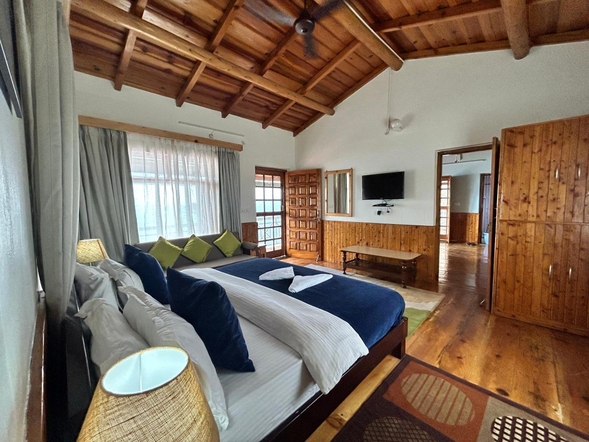 Kasar Himalaya Holiday Resort, Binsar Rd Almora Eksteriør bilde