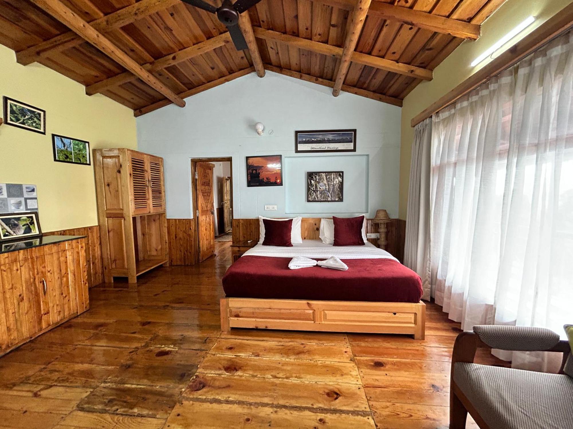 Kasar Himalaya Holiday Resort, Binsar Rd Almora Eksteriør bilde