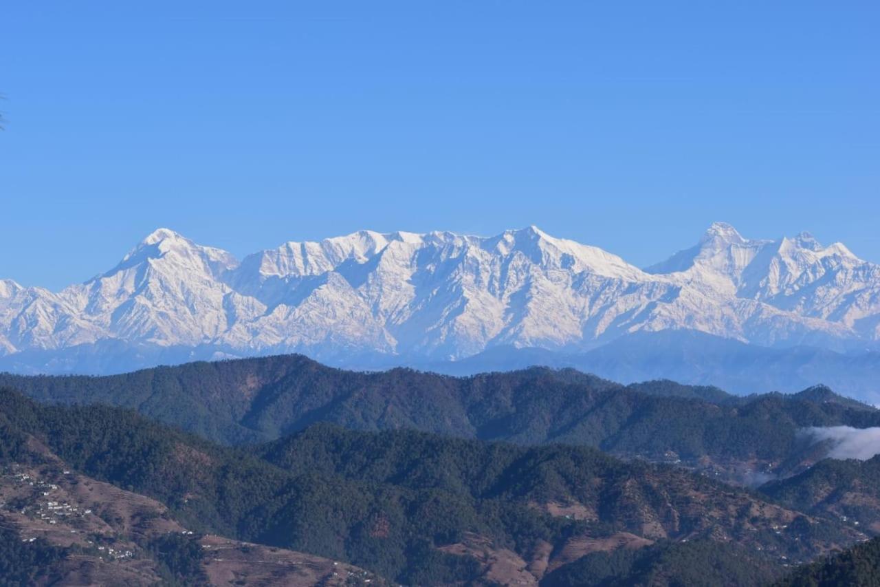 Kasar Himalaya Holiday Resort, Binsar Rd Almora Eksteriør bilde