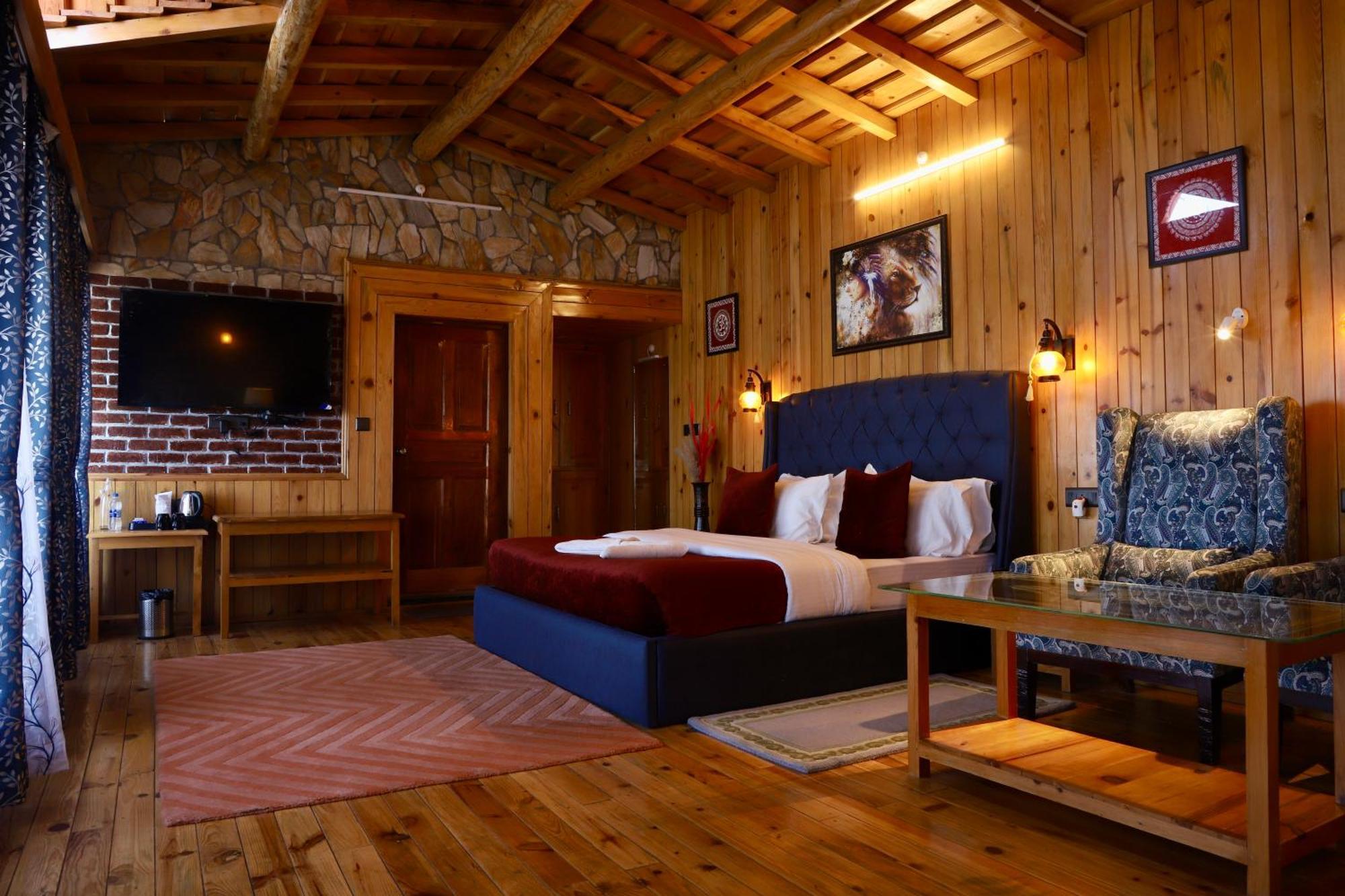 Kasar Himalaya Holiday Resort, Binsar Rd Almora Eksteriør bilde