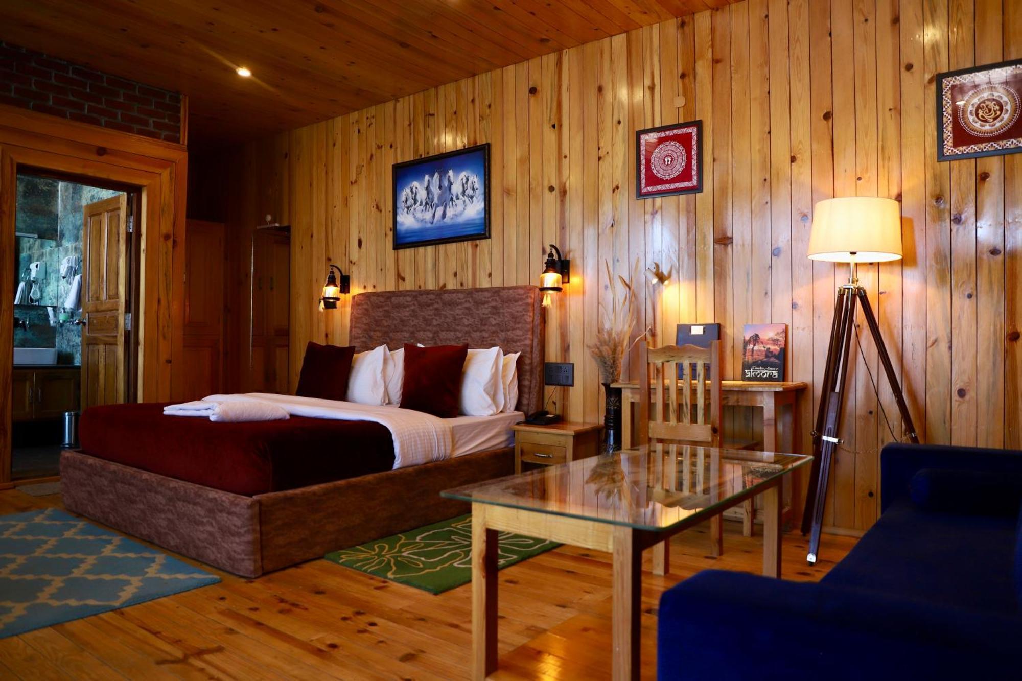 Kasar Himalaya Holiday Resort, Binsar Rd Almora Eksteriør bilde