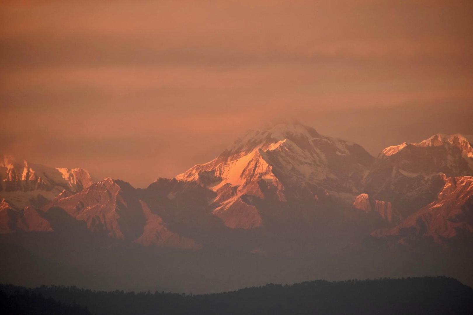 Kasar Himalaya Holiday Resort, Binsar Rd Almora Eksteriør bilde
