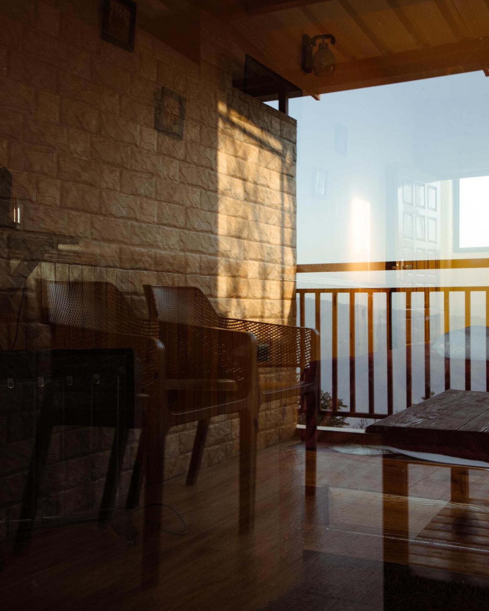Kasar Himalaya Holiday Resort, Binsar Rd Almora Eksteriør bilde
