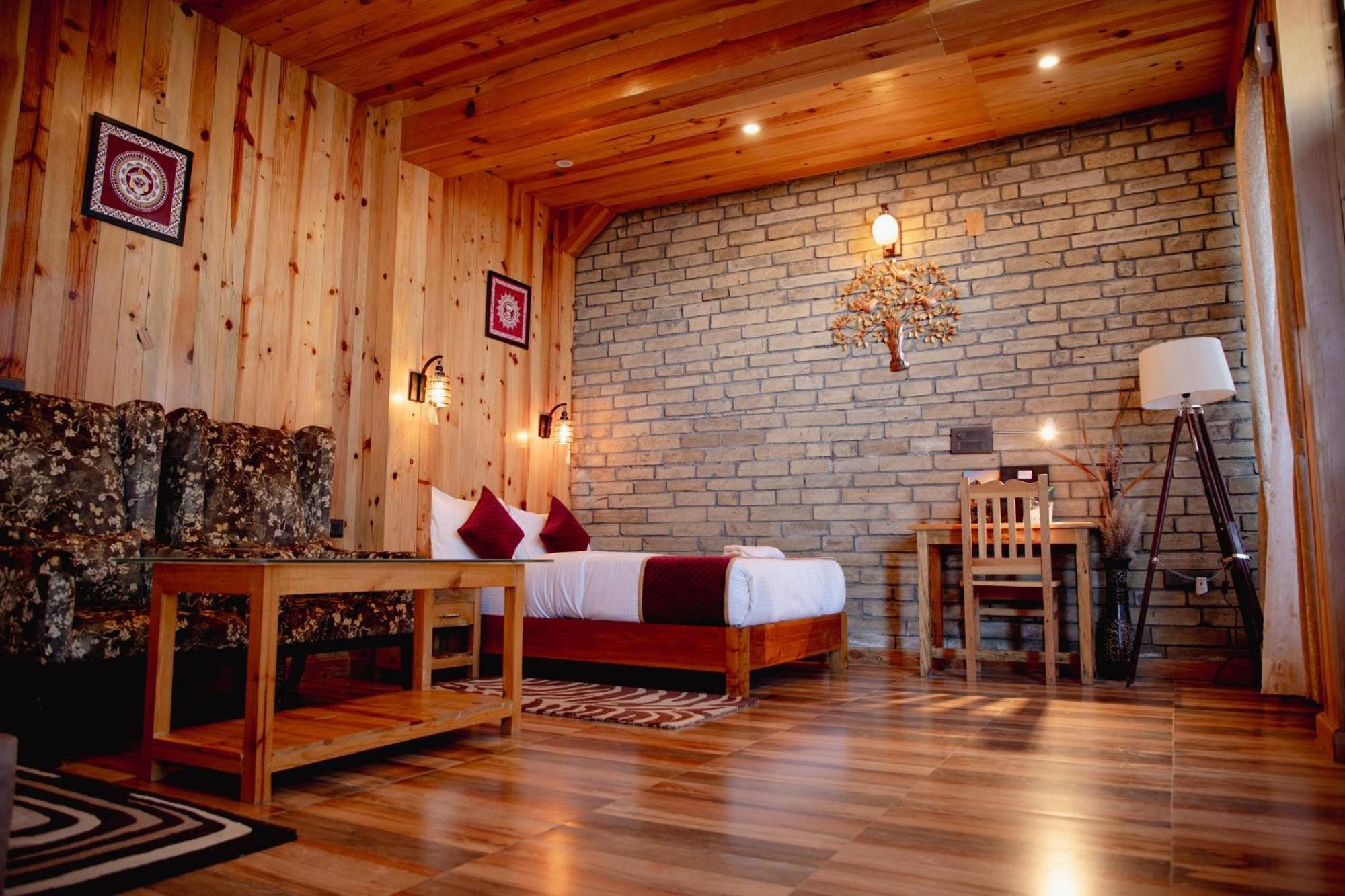 Kasar Himalaya Holiday Resort, Binsar Rd Almora Eksteriør bilde